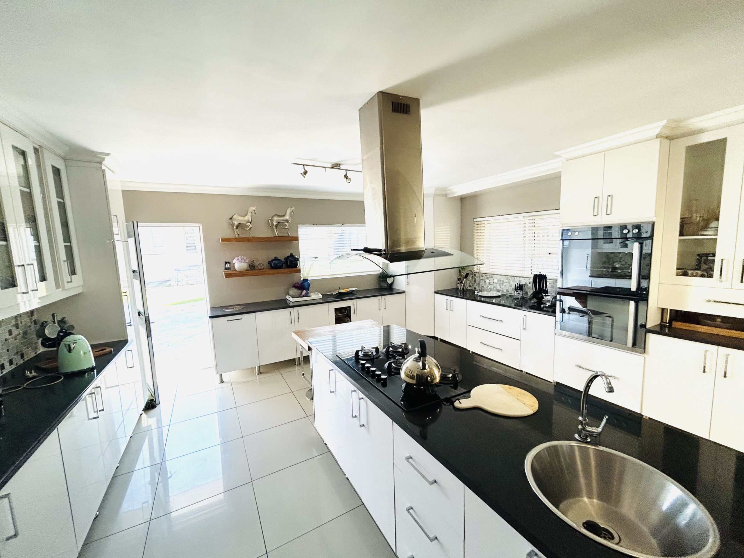 Family home in Abbotsford for sale!
