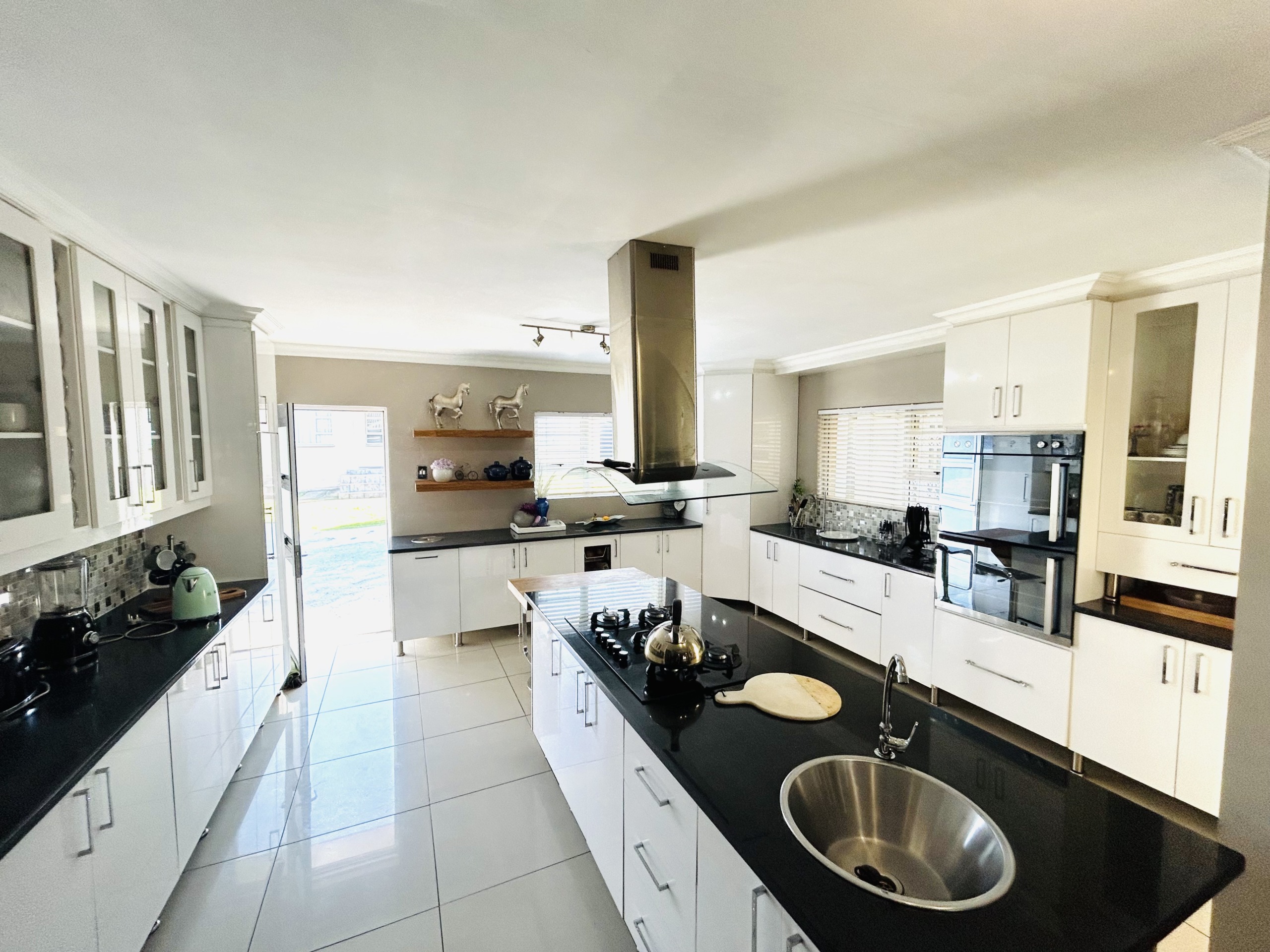 Family home in Abbotsford for sale!