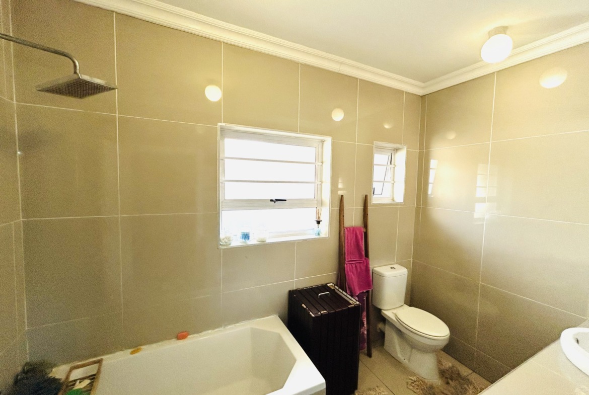 Family home in Abbotsford for sale!