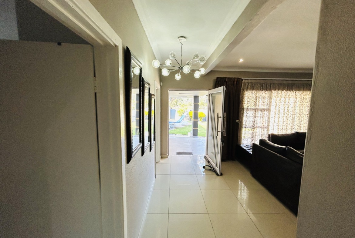 Family home in Abbotsford for sale!