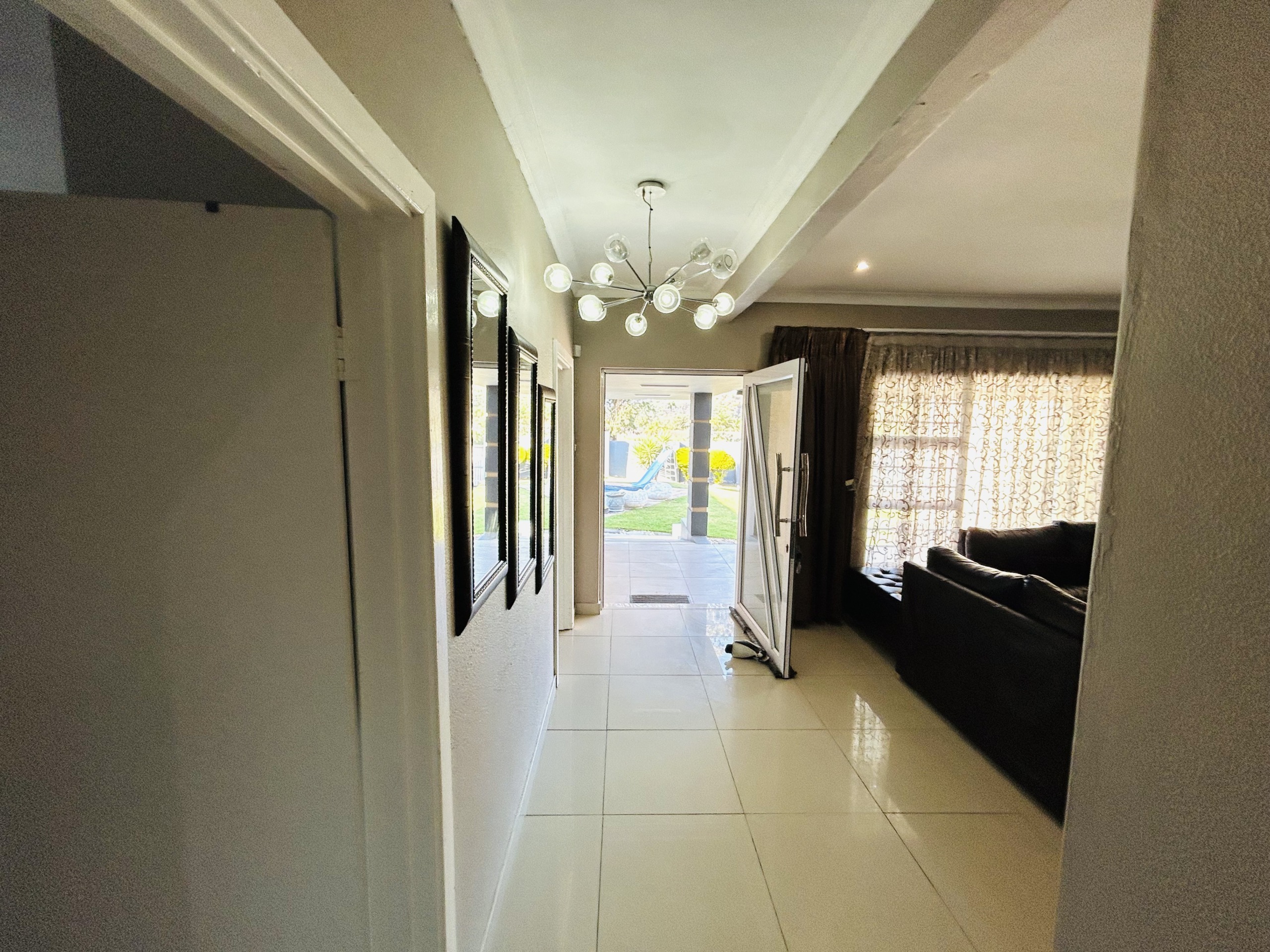 Family home in Abbotsford for sale!