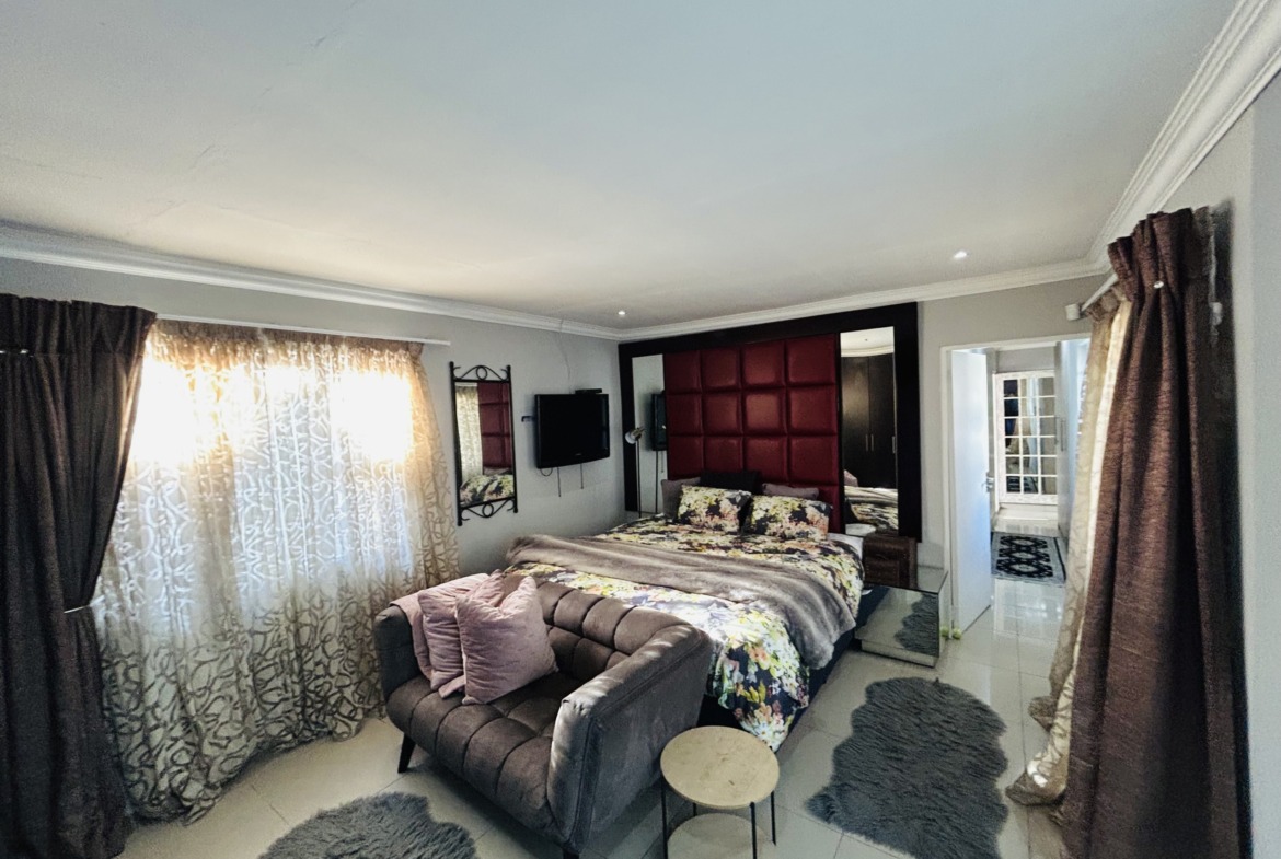 Family home in Abbotsford for sale!