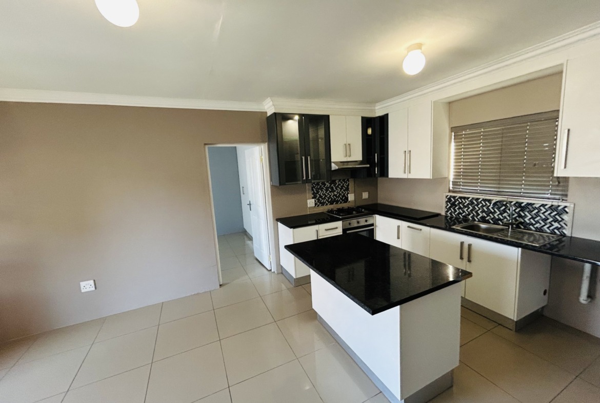 Family home in Abbotsford for sale!