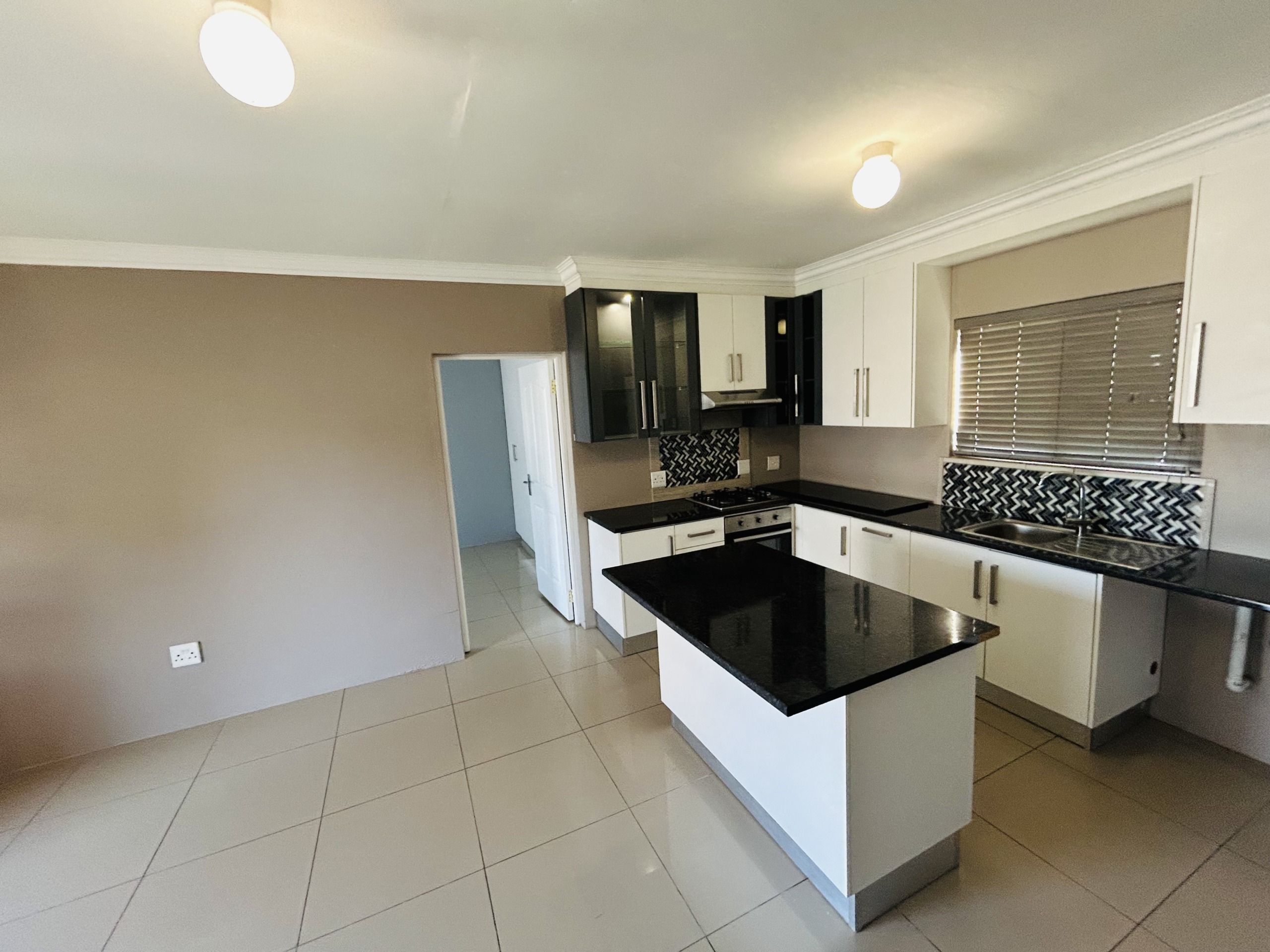 Family home in Abbotsford for sale!