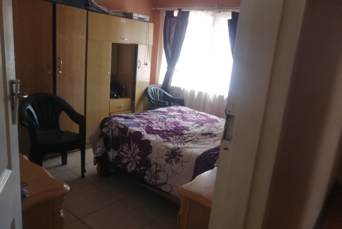 Starter home for sale in Gompo