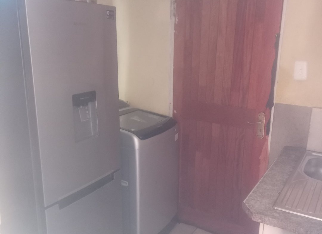 TWO BEDROOM HOUSE FOR SALE IN GOLF COURSE