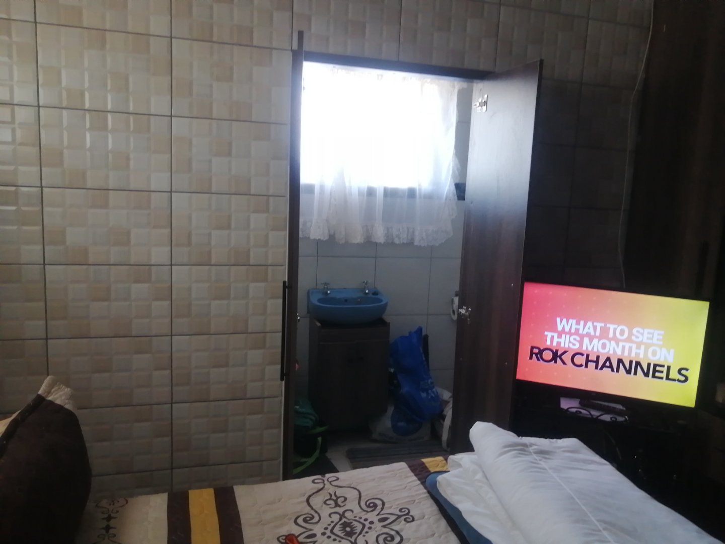 15 Starter home for sale in Gompo