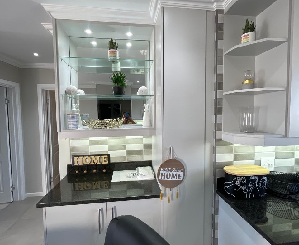 2 Bedroom Townhouse for Sale in Gonubie
