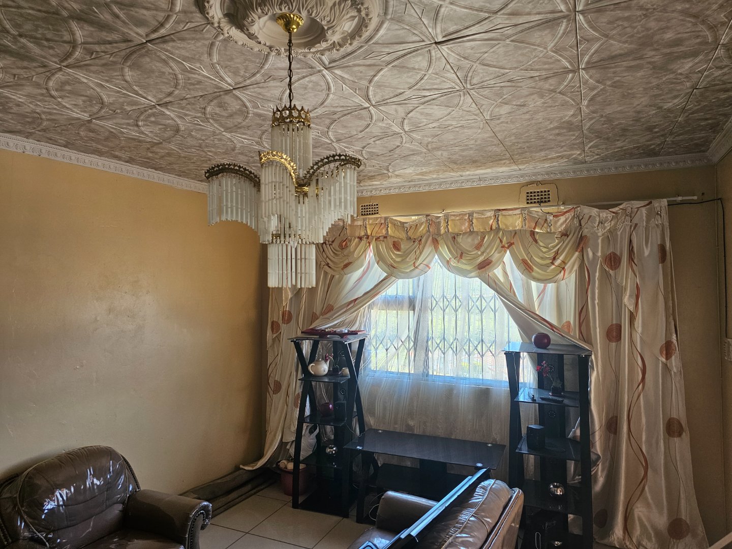 2 House For Sale in NU 16 Mdantsane