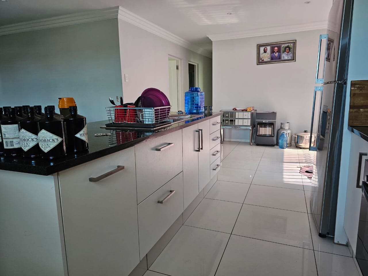 2 Fantastic lock-up townhouse for sale