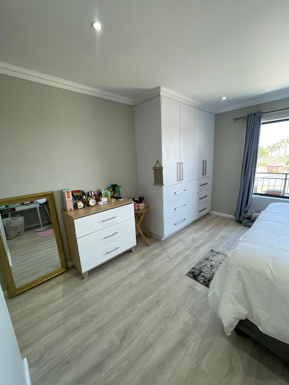 23 2 Bedroom Townhouse for Sale in Gonubie