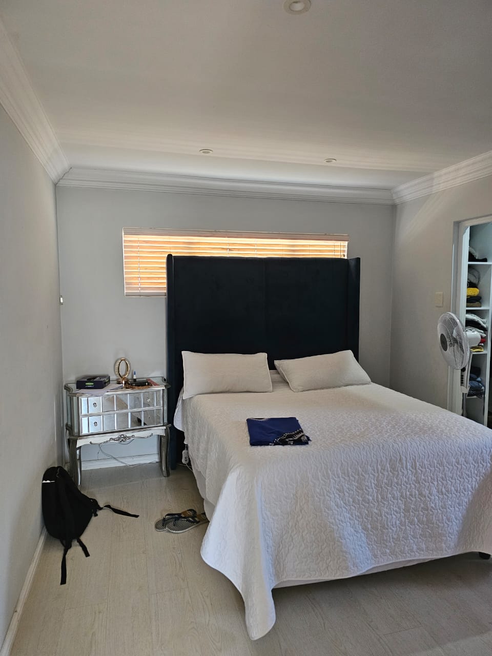 29 Fantastic lock-up townhouse for sale