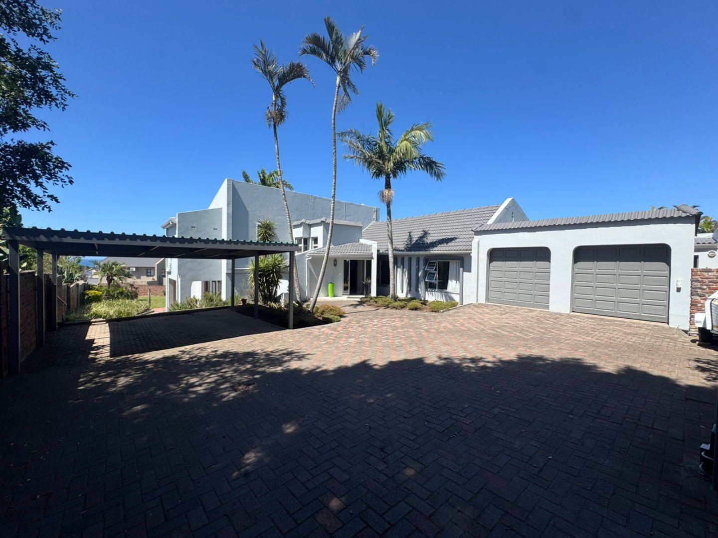 3 Luxury Coastal Living
