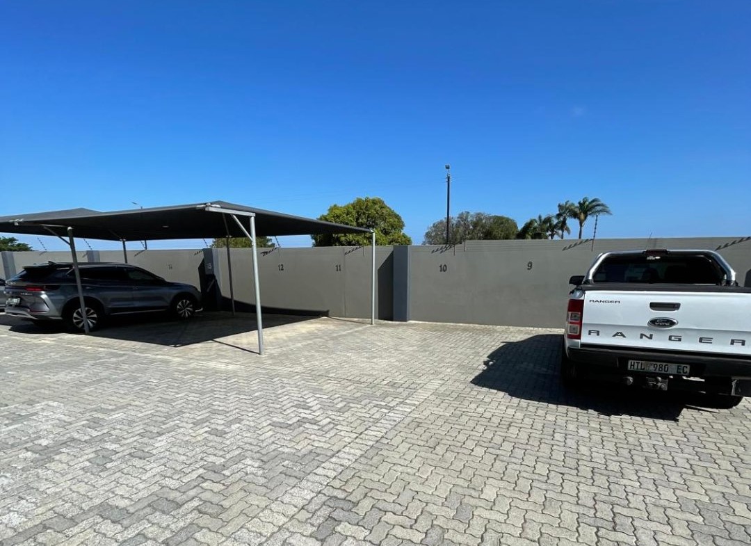 2 Bedroom Townhouse for Sale in Gonubie