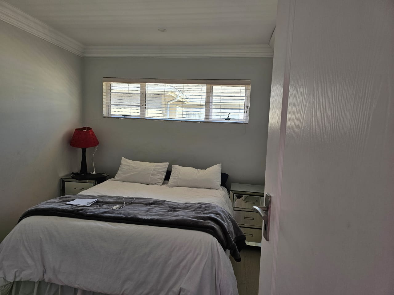 35 Fantastic lock-up townhouse for sale