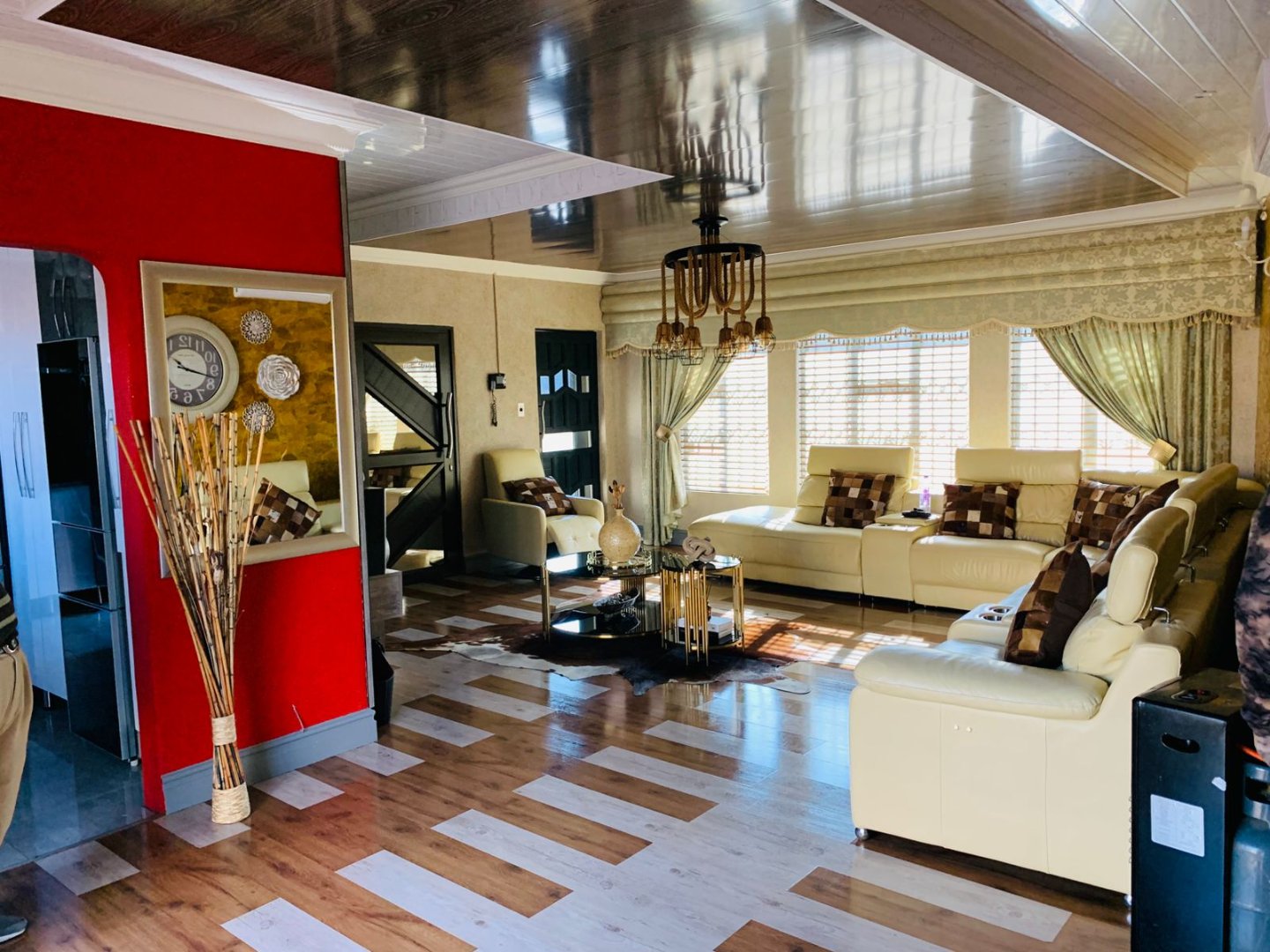 7 Elegant 4 Bedroom House for Grabs in KWT