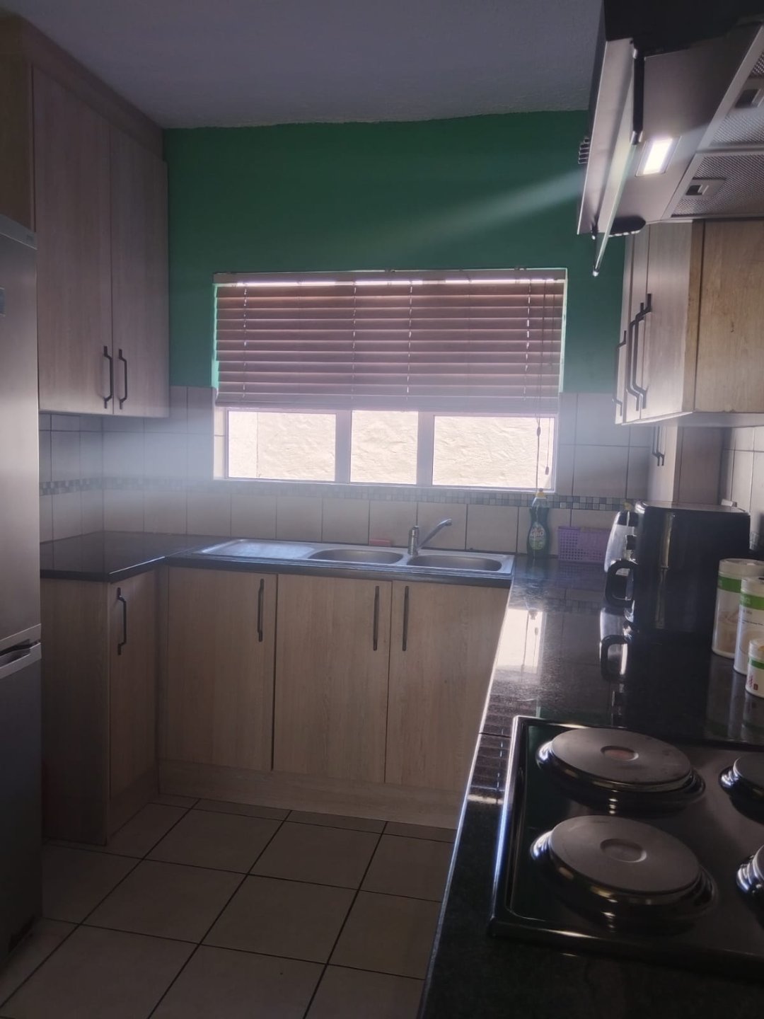 8 Modern Family Living in Mount Anne
