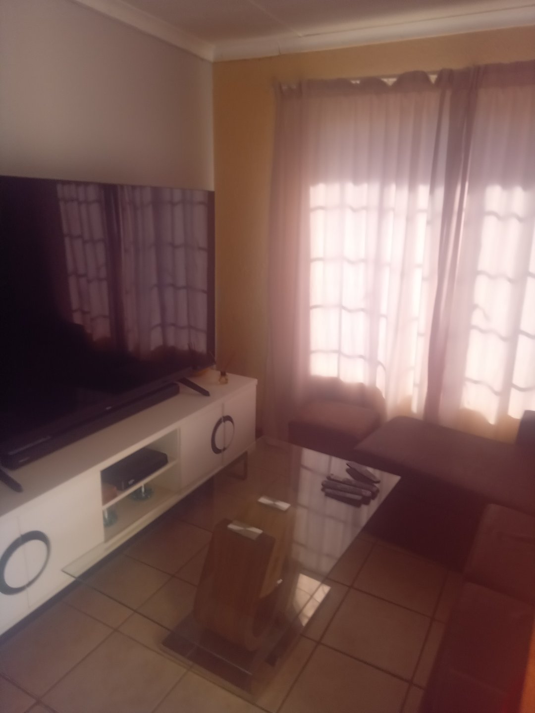 9 TWO BEDROOM HOUSE FOR SALE IN GOLF COURSE