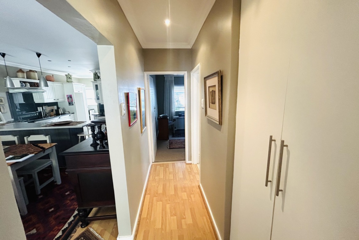 Townhouse for sale in Beacon Bay