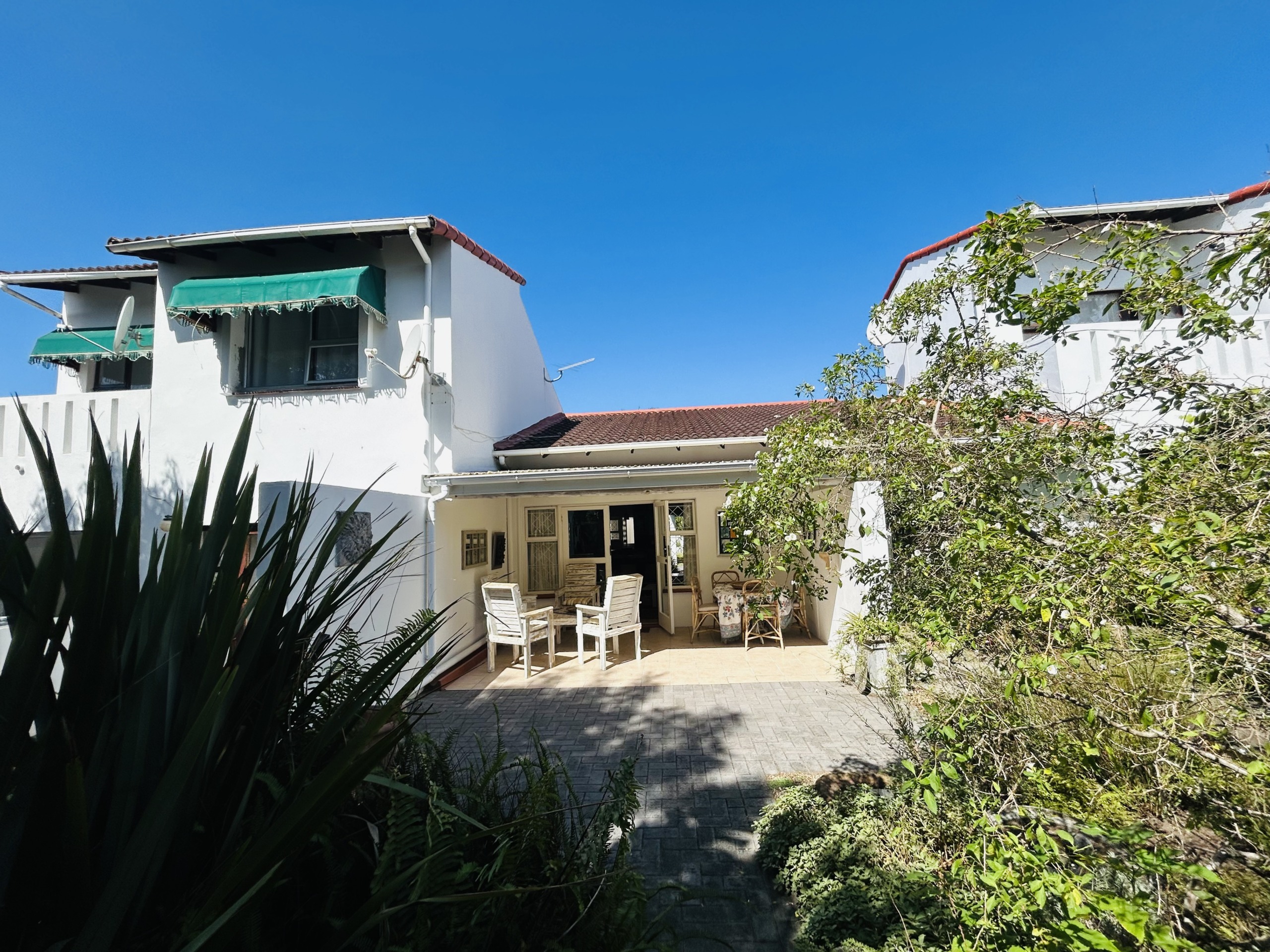IMG_3281 Townhouse for sale in Beacon Bay