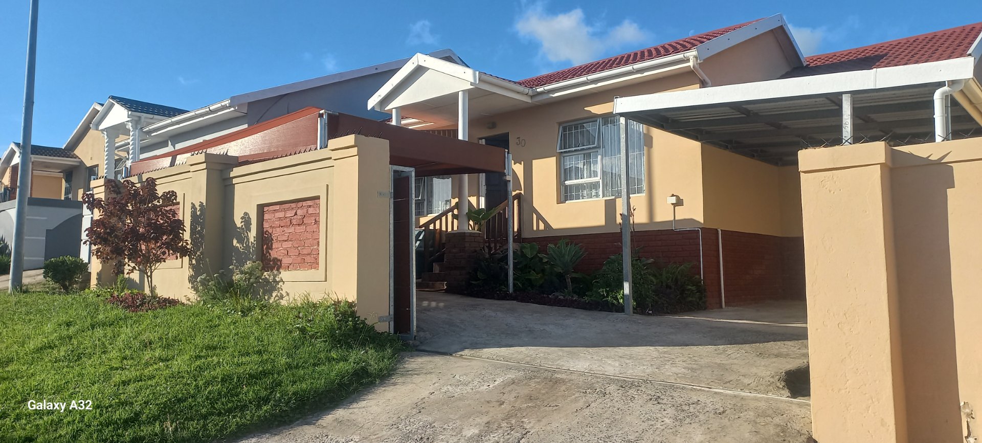 2 Your Dream Home in Haven Hills!
