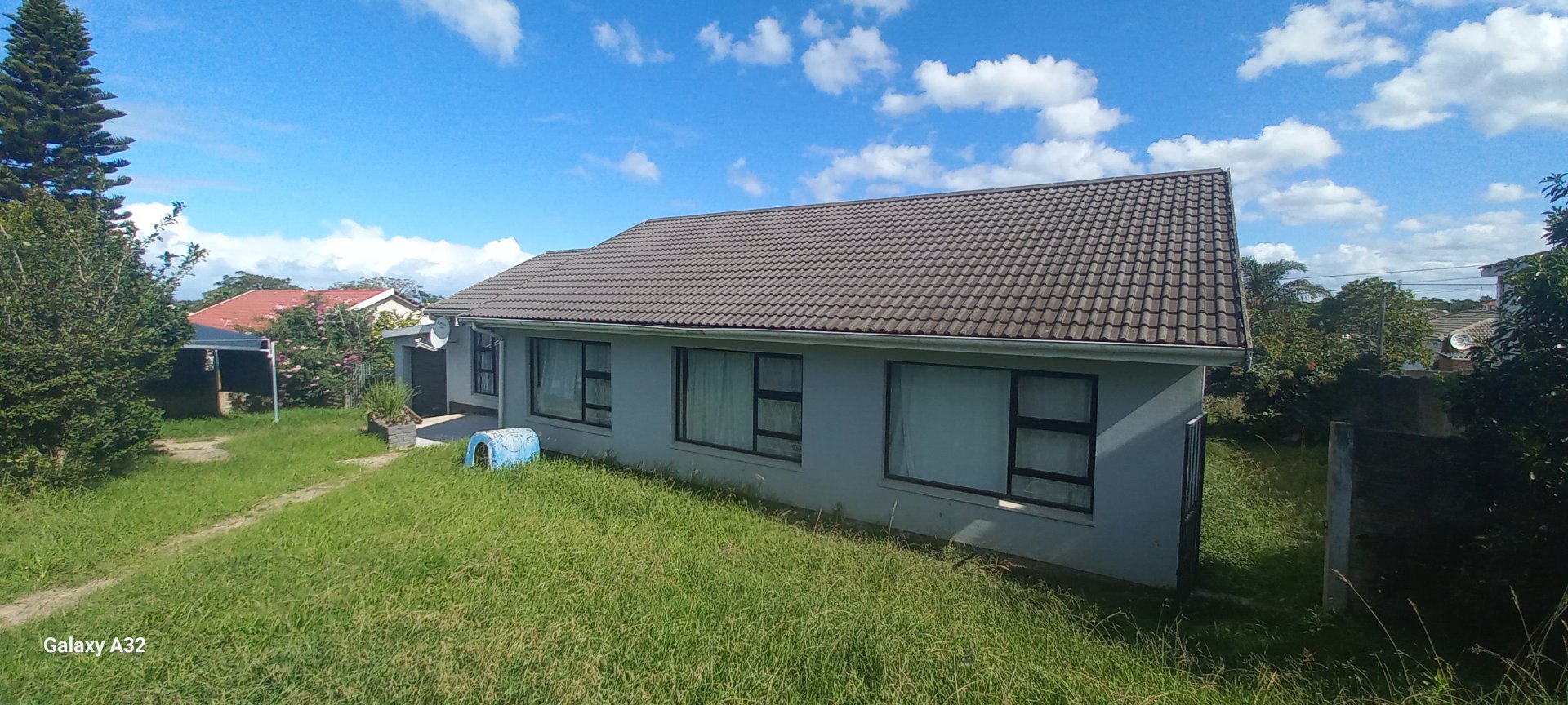 3 Prime Investment & Family Living on 979m²