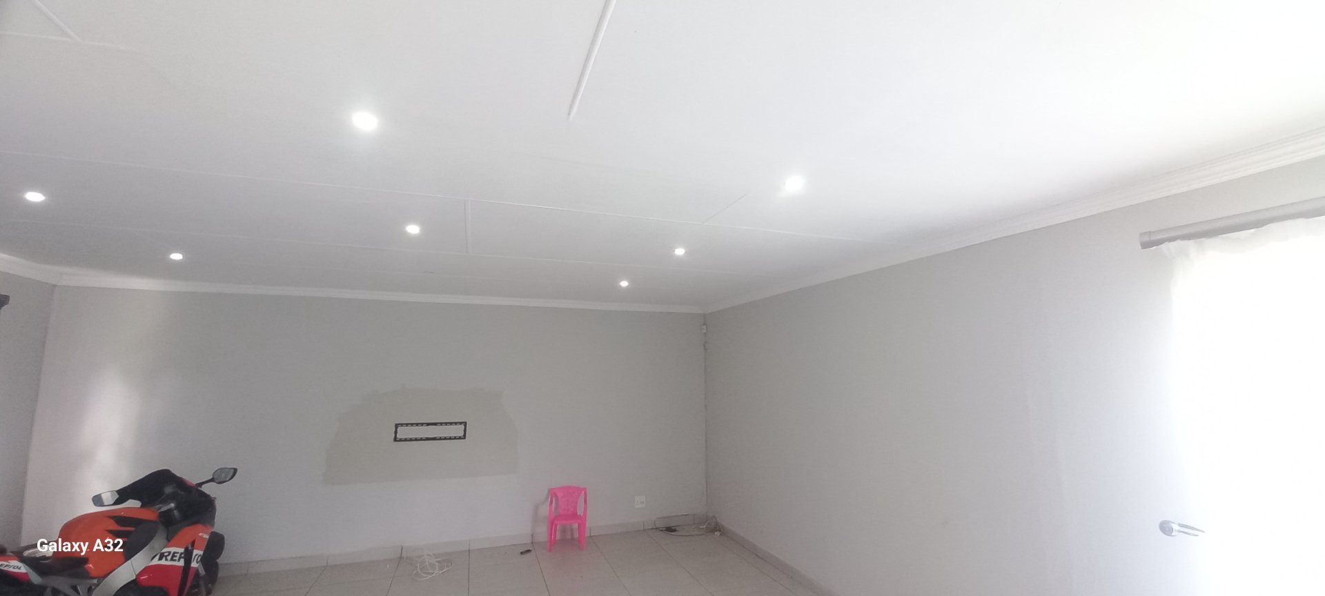 8 Prime Investment & Family Living on 979m²