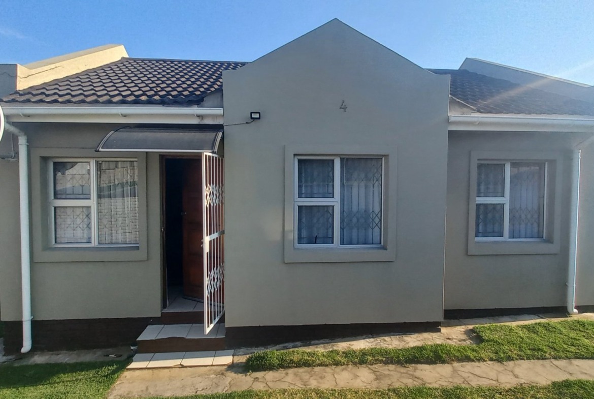Charming 3-Bedroom Corner Home with Excellent Growth Potential in Amalinda