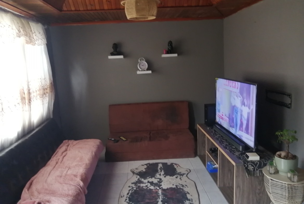 TWO BEDROOM HOME IN NU16 IS FOR SALE