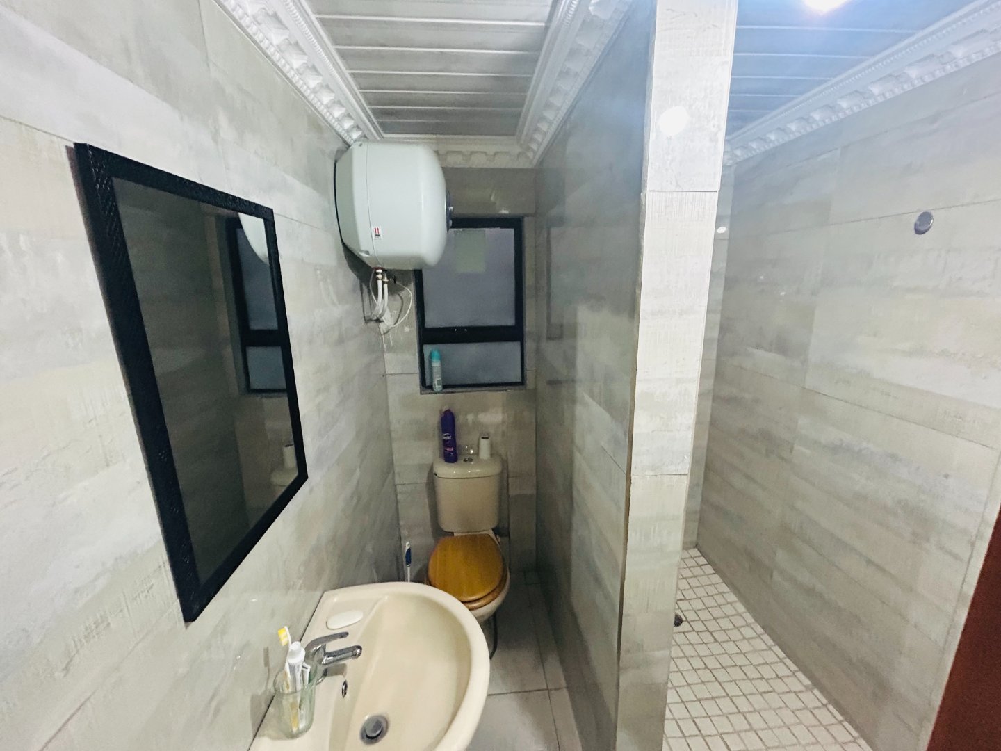 13 CHARMING 2 BEDROOM HOME – WELL MAINTAINED AND SECURED
