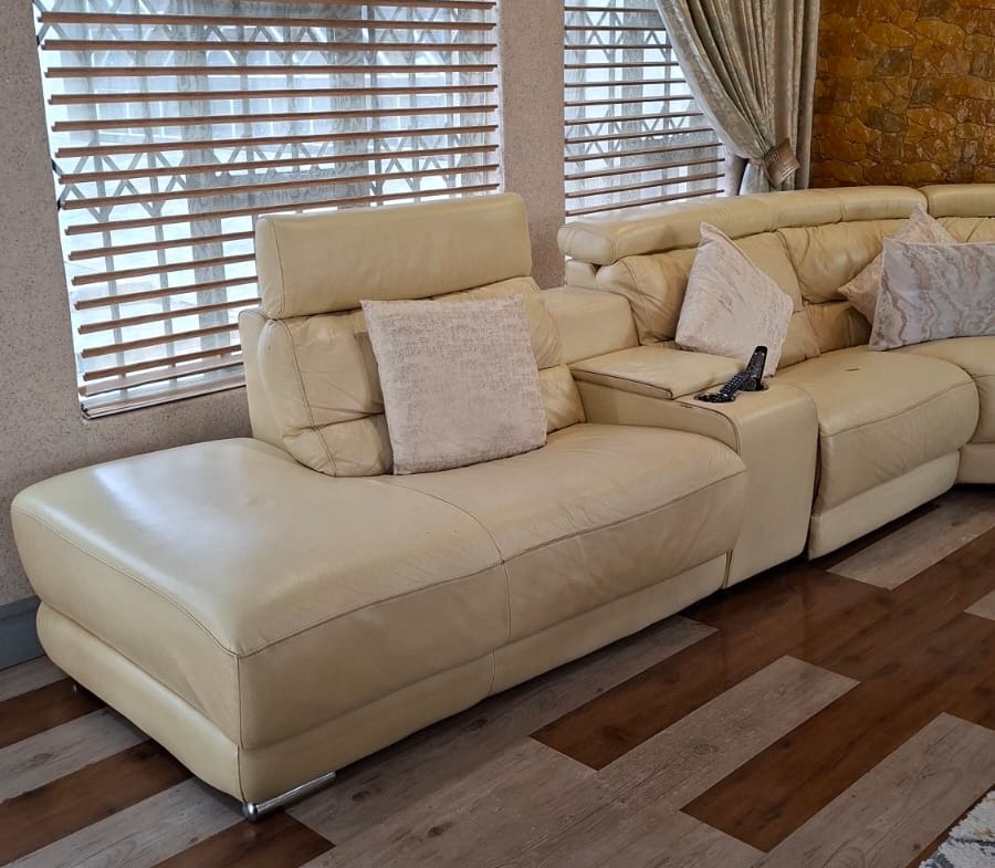 Charming & Secure 4-Bedroom Family Haven in West Bank, King Williams Town