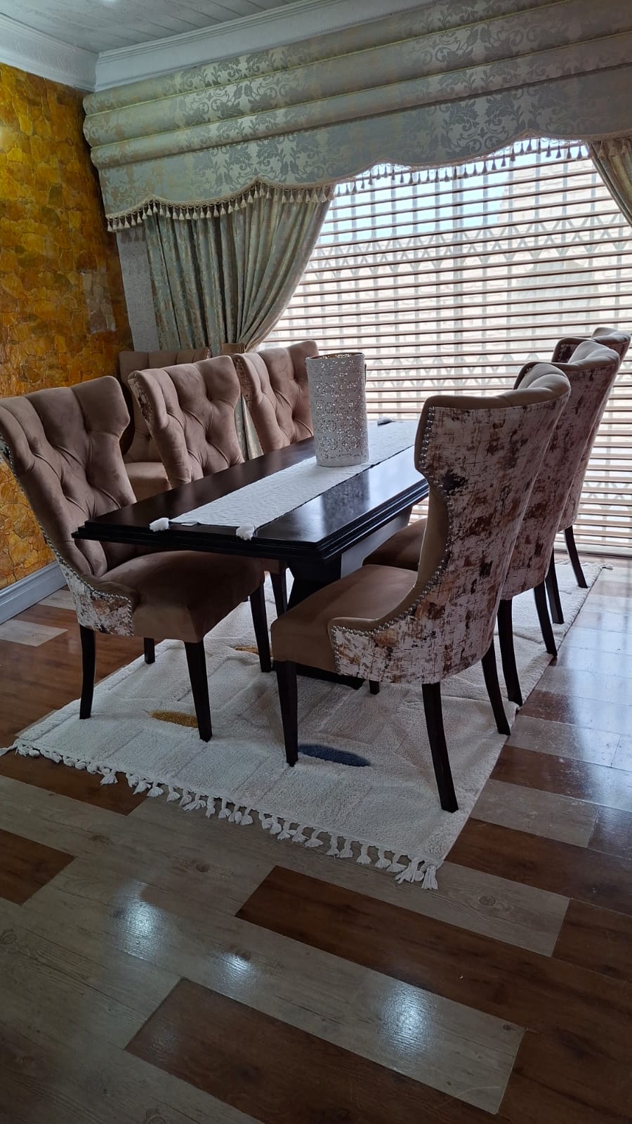 18 Charming & Secure 4-Bedroom Family Haven in West Bank, King Williams Town