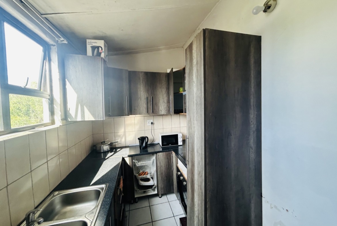 Spacious Family Home with Approved Four-room Extention Plan