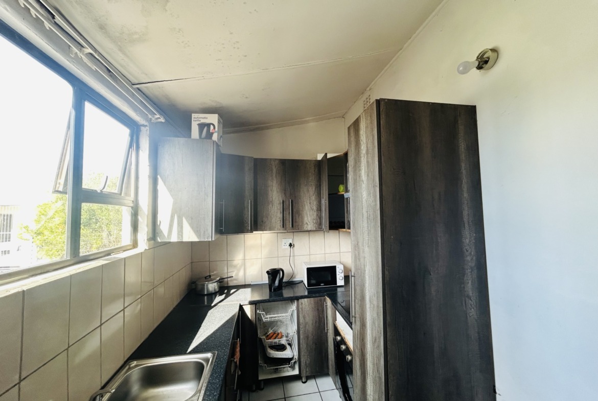 Spacious Family Home with Approved Four-room Extention Plan