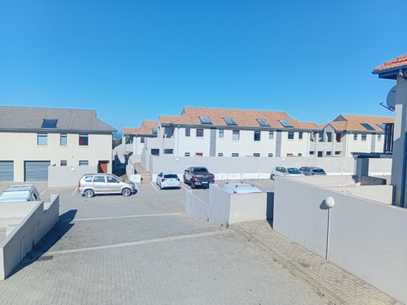 Secure Upstairs Apartment with Beautiful Ocean Views– Just Minutes from the Beach