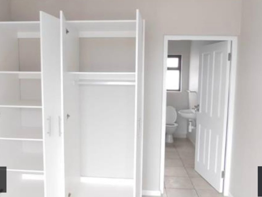 A charming 3-bedroom, 2-bathroom apartment available for rent in Kidds Beach