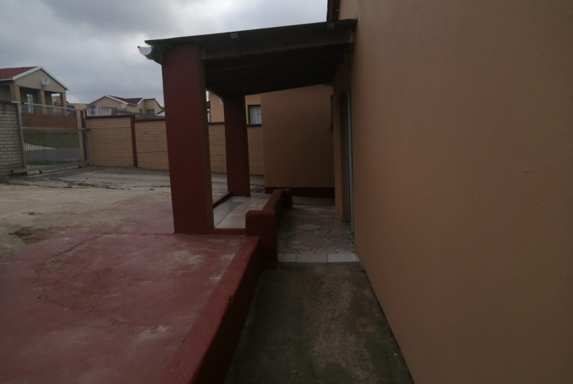 3 Bedroom Home For Sale an Urgent Sale