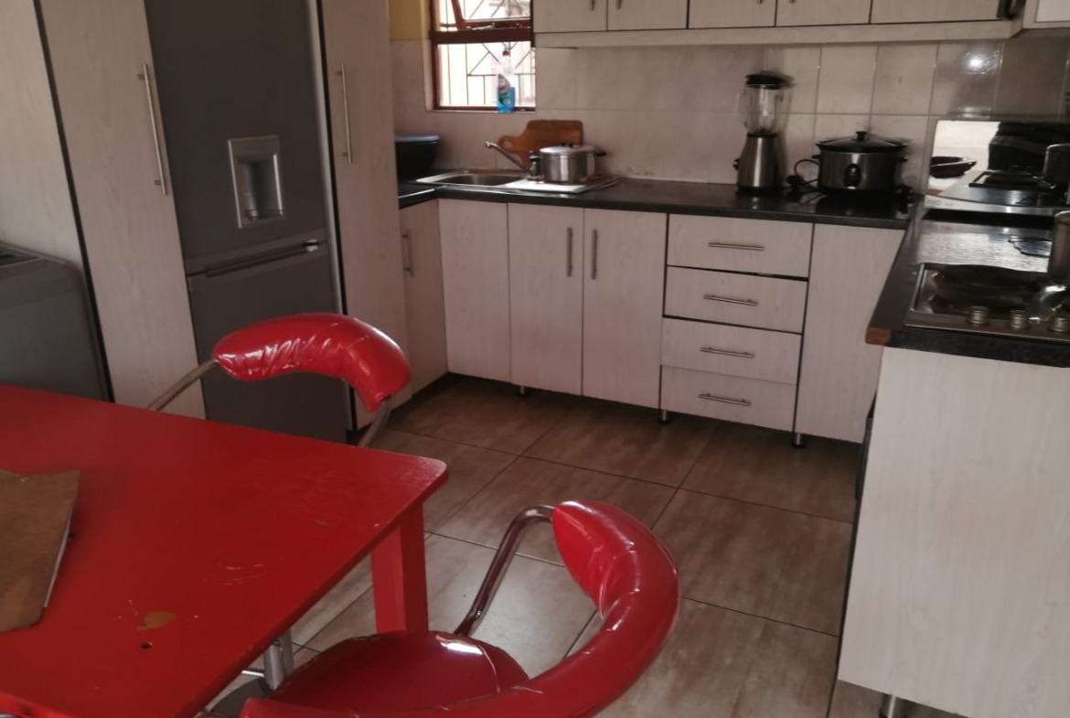 3 Bedroom Home For Sale an Urgent Sale