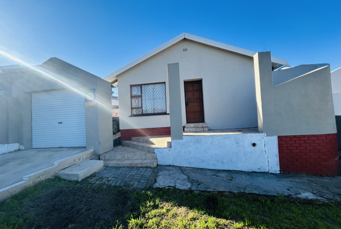 Charming Family Home in the Heart of Amalinda