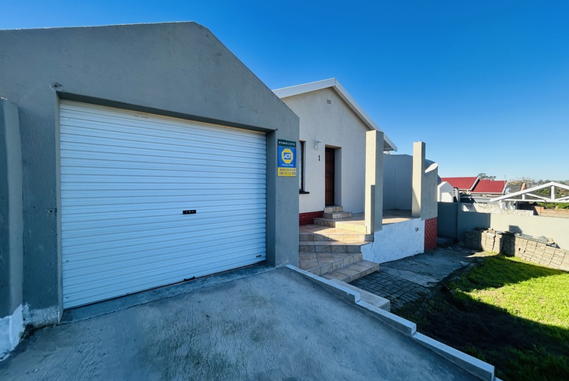 Charming Family Home in the Heart of Amalinda