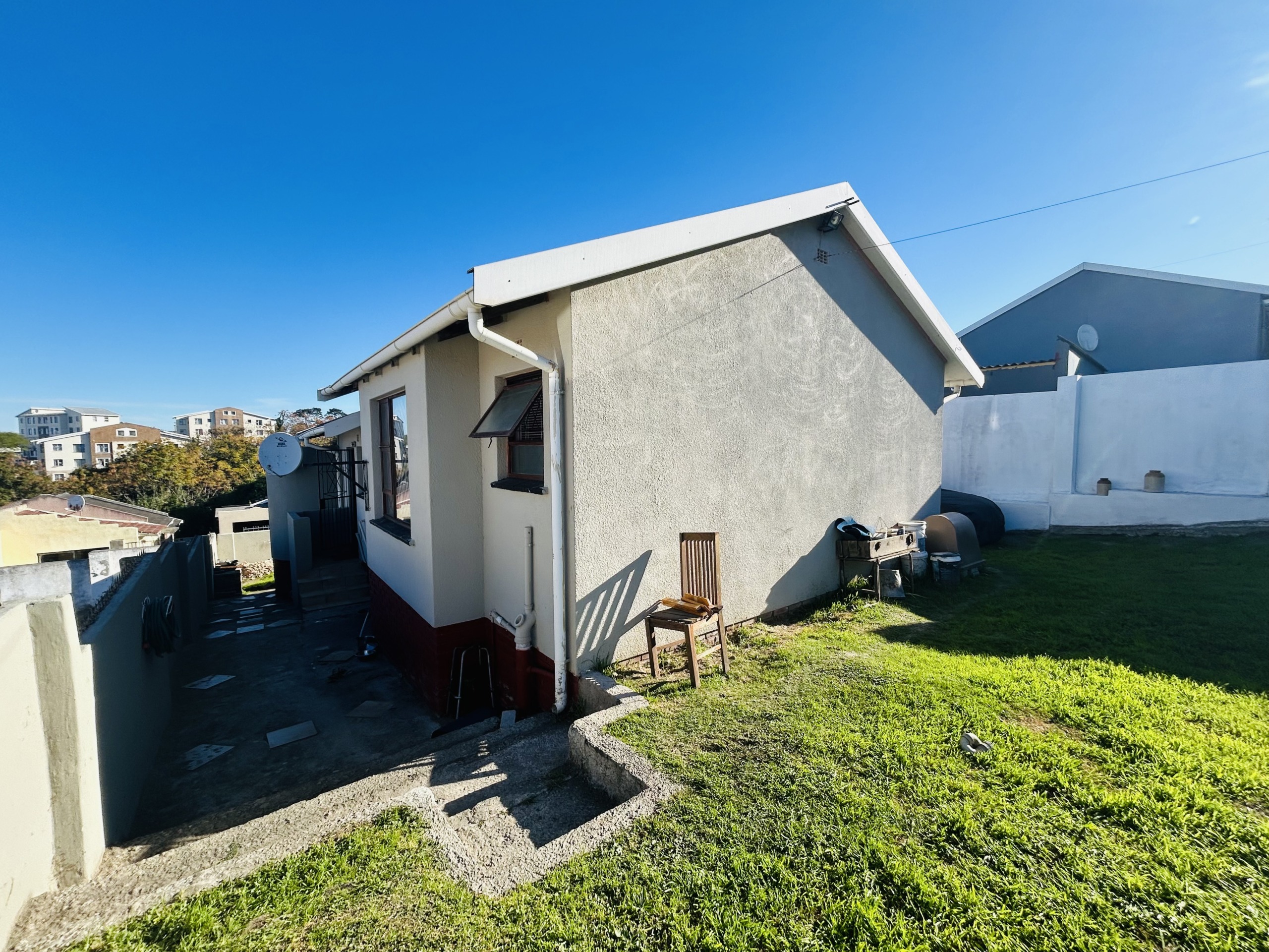 IMG_7333 Charming Family Home in the Heart of Amalinda