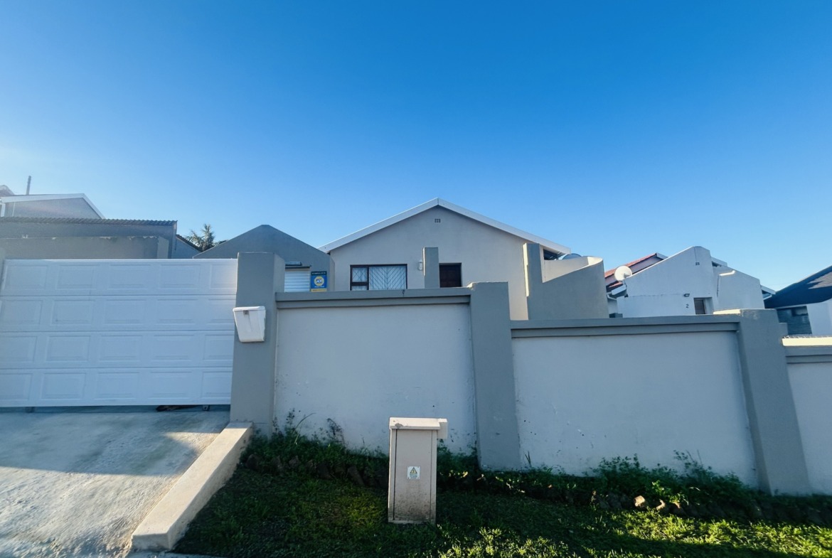 Charming Family Home in the Heart of Amalinda