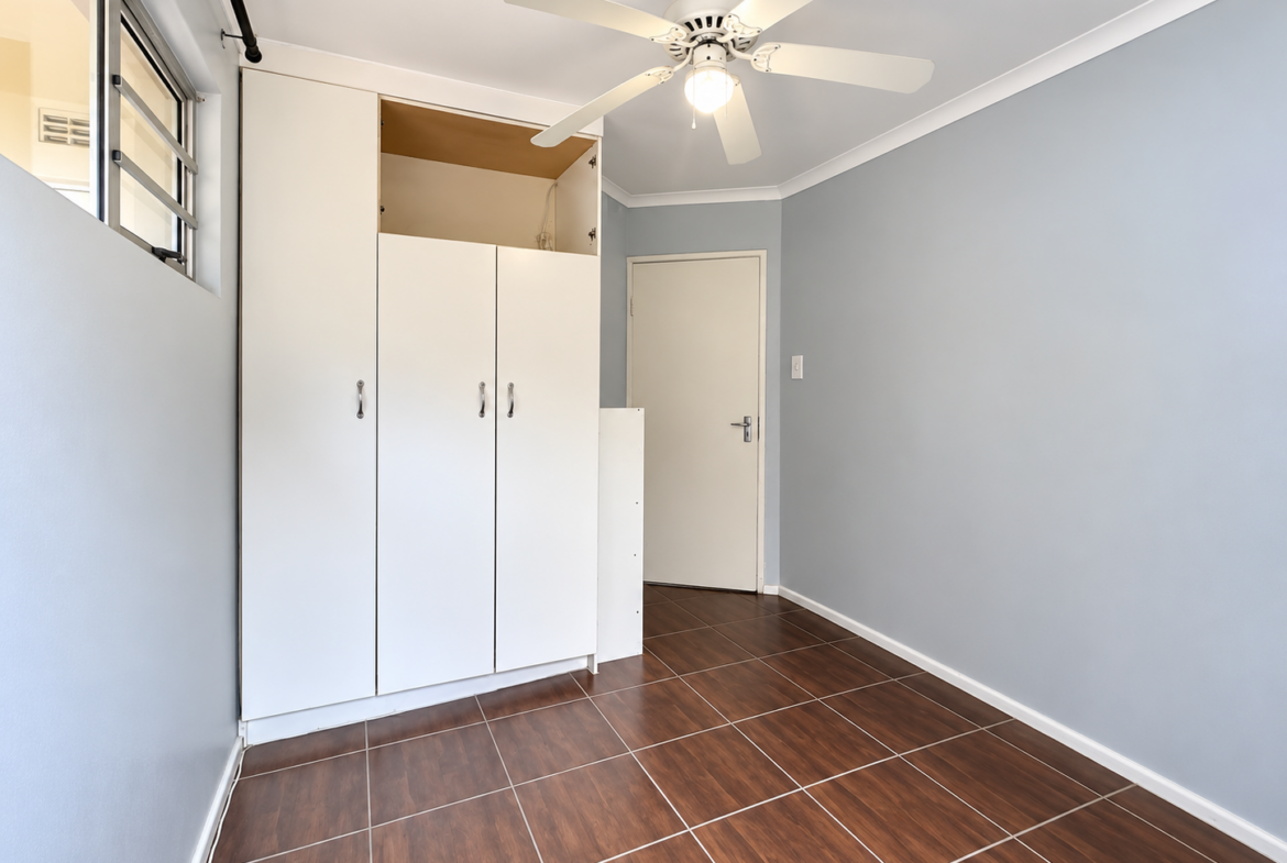 3-Bedroom Apartment for Sale in Selborne Green – Gated Complex
