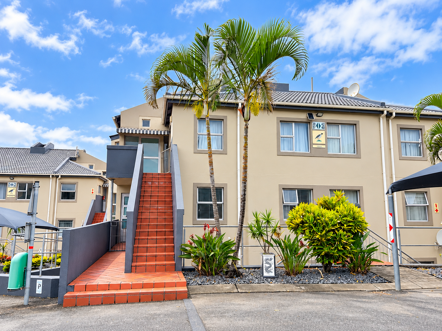 3-Bedroom Apartment for Sale in Selborne Green – Gated Complex