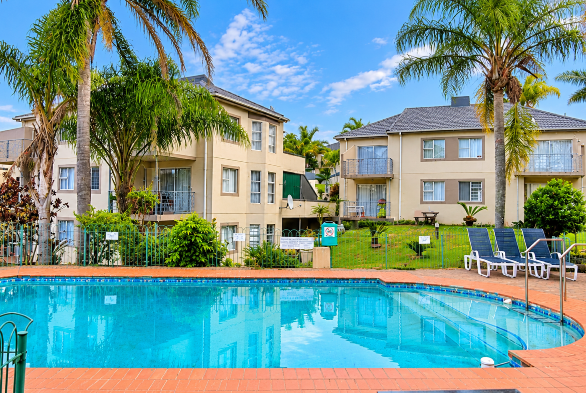 3-Bedroom Apartment for Sale in Selborne Green – Gated Complex