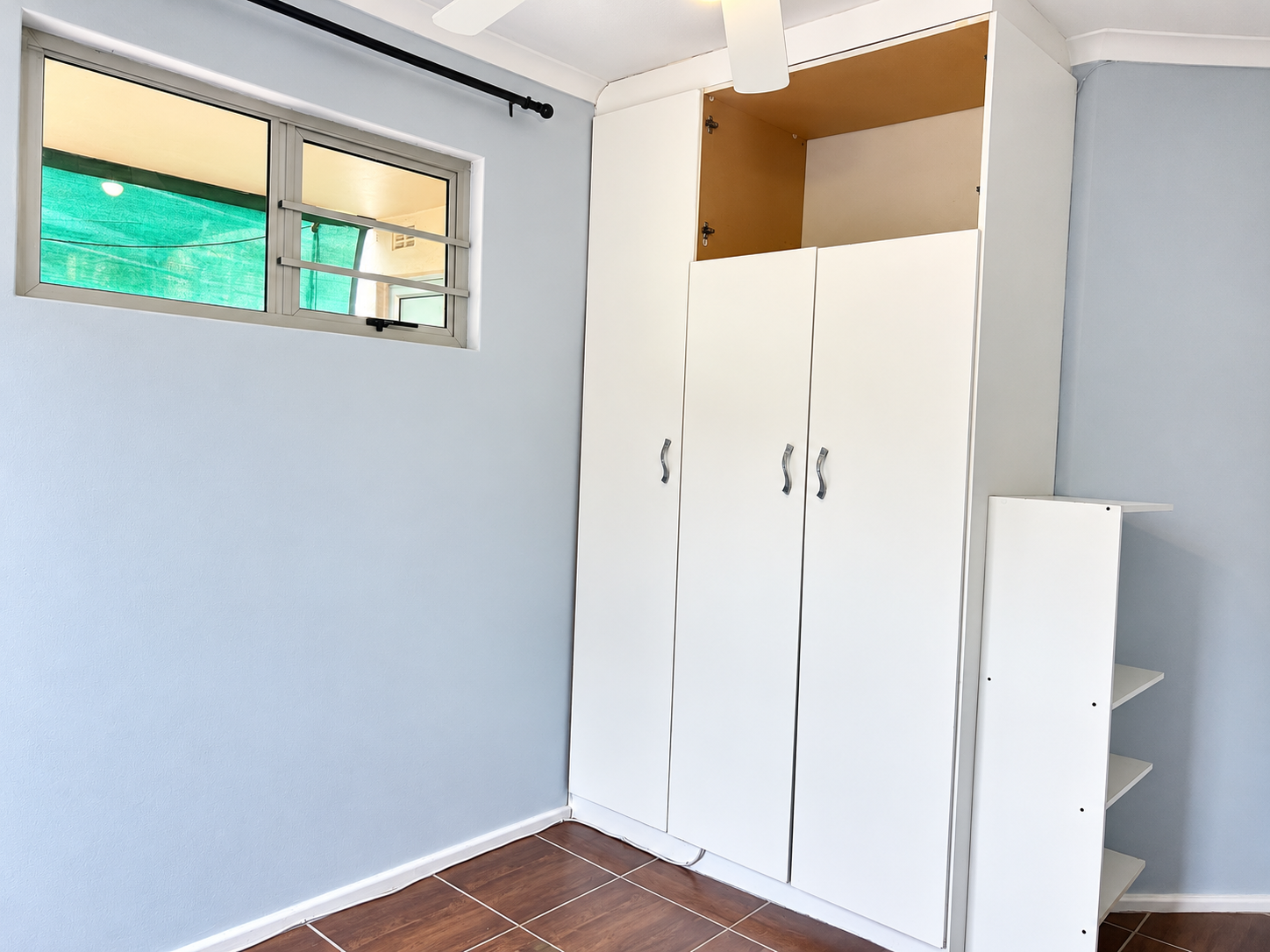 3-Bedroom Apartment for Sale in Selborne Green – Gated Complex
