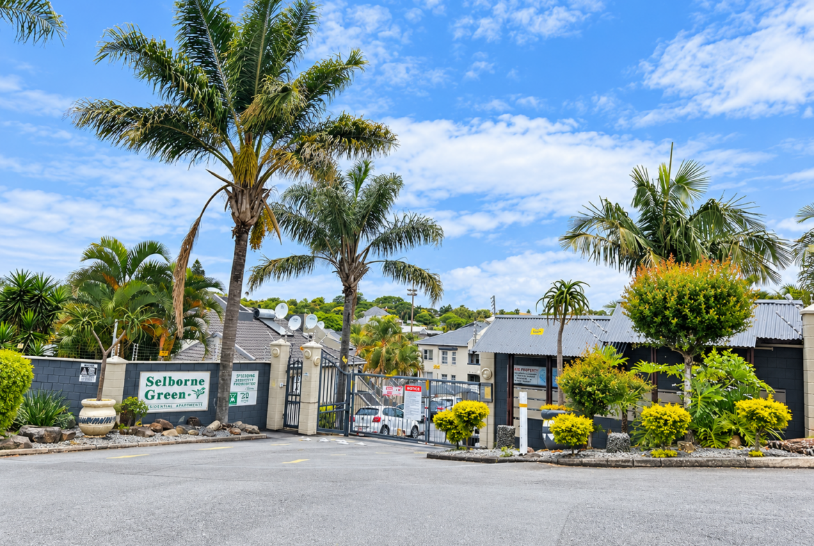 3-Bedroom Apartment for Sale in Selborne Green – Gated Complex