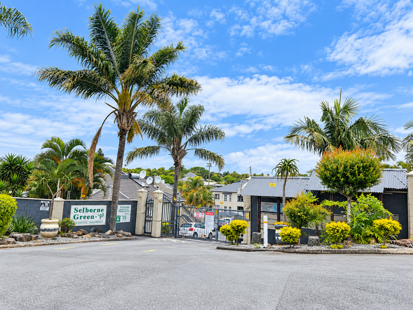 3-Bedroom Apartment for Sale in Selborne Green – Gated Complex
