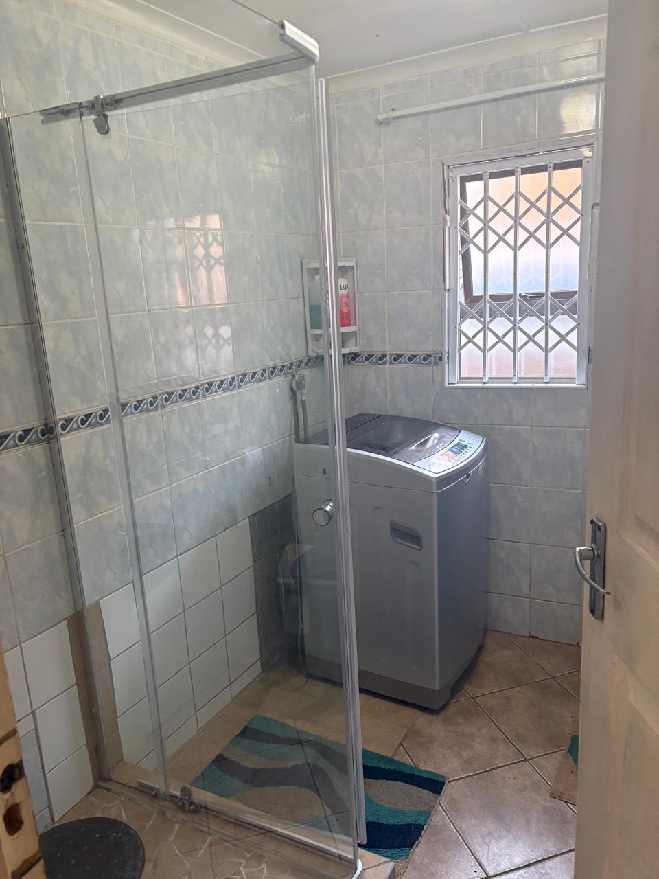 IMG-20261003-WA0038 Charming 3-Bedroom Home for Sale in Clubview, Qonce