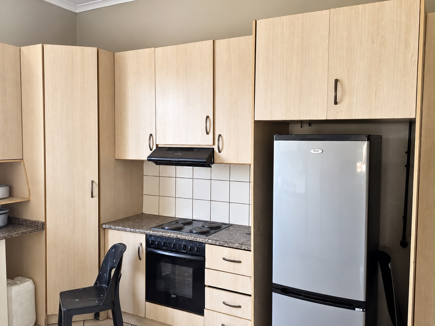 IMG-20261026-WA0044 Excellent Investment Opportunity – Spacious 10-Bedroom House